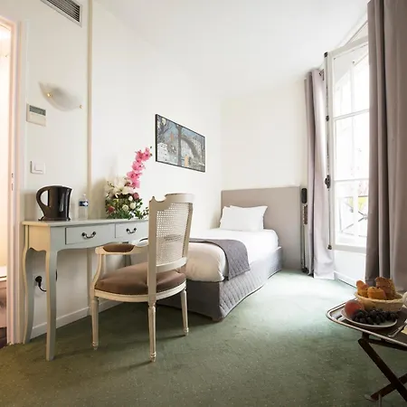 Hotel France Louvre Parigi