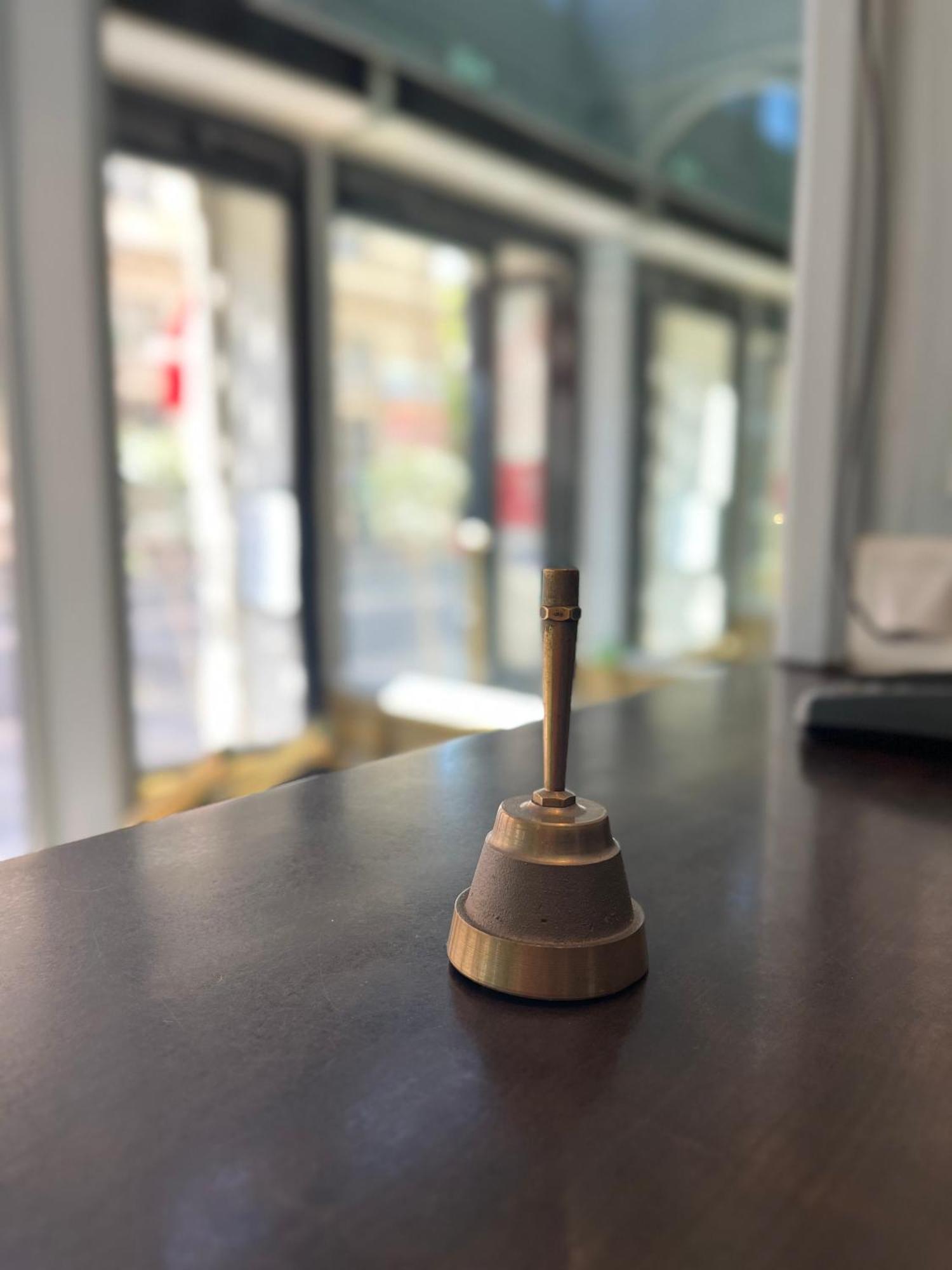 France Louvre 3* Paris