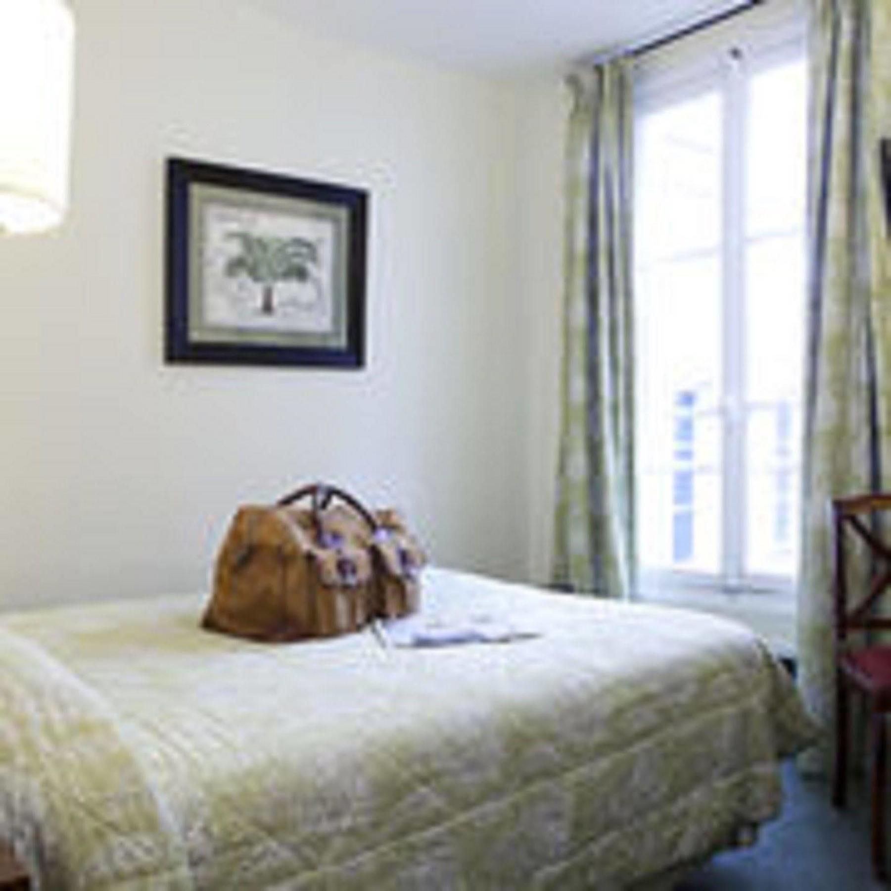 France Louvre Hotel Paris