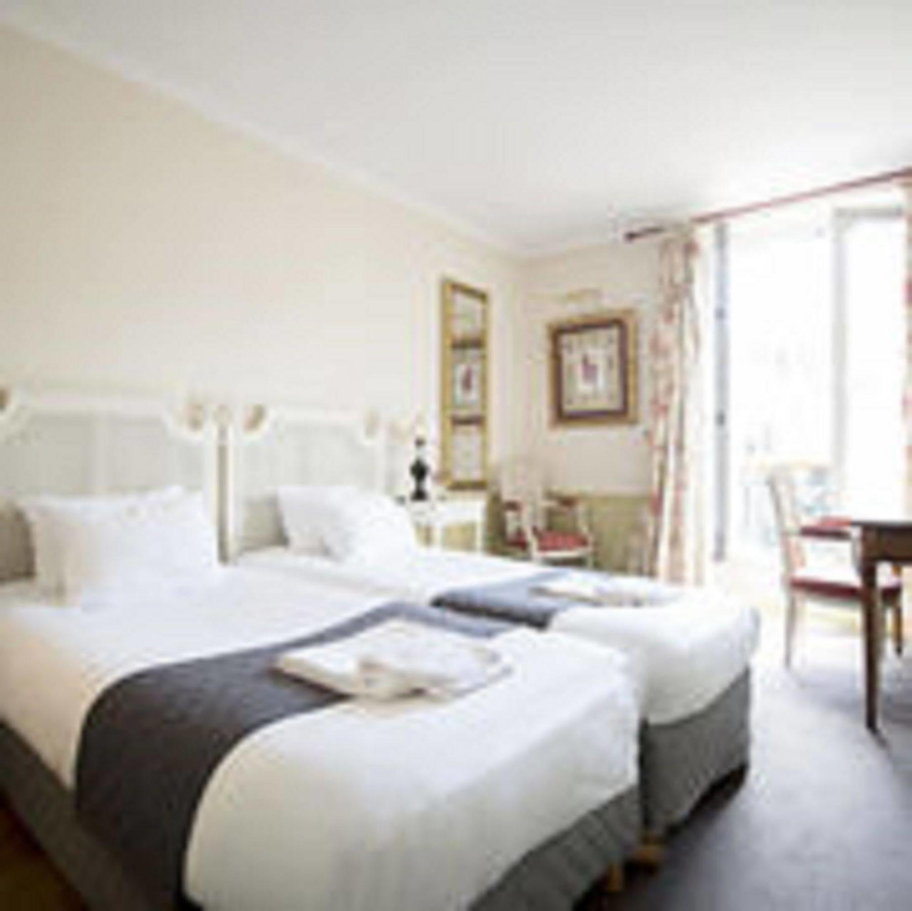France Louvre Hotel Paris